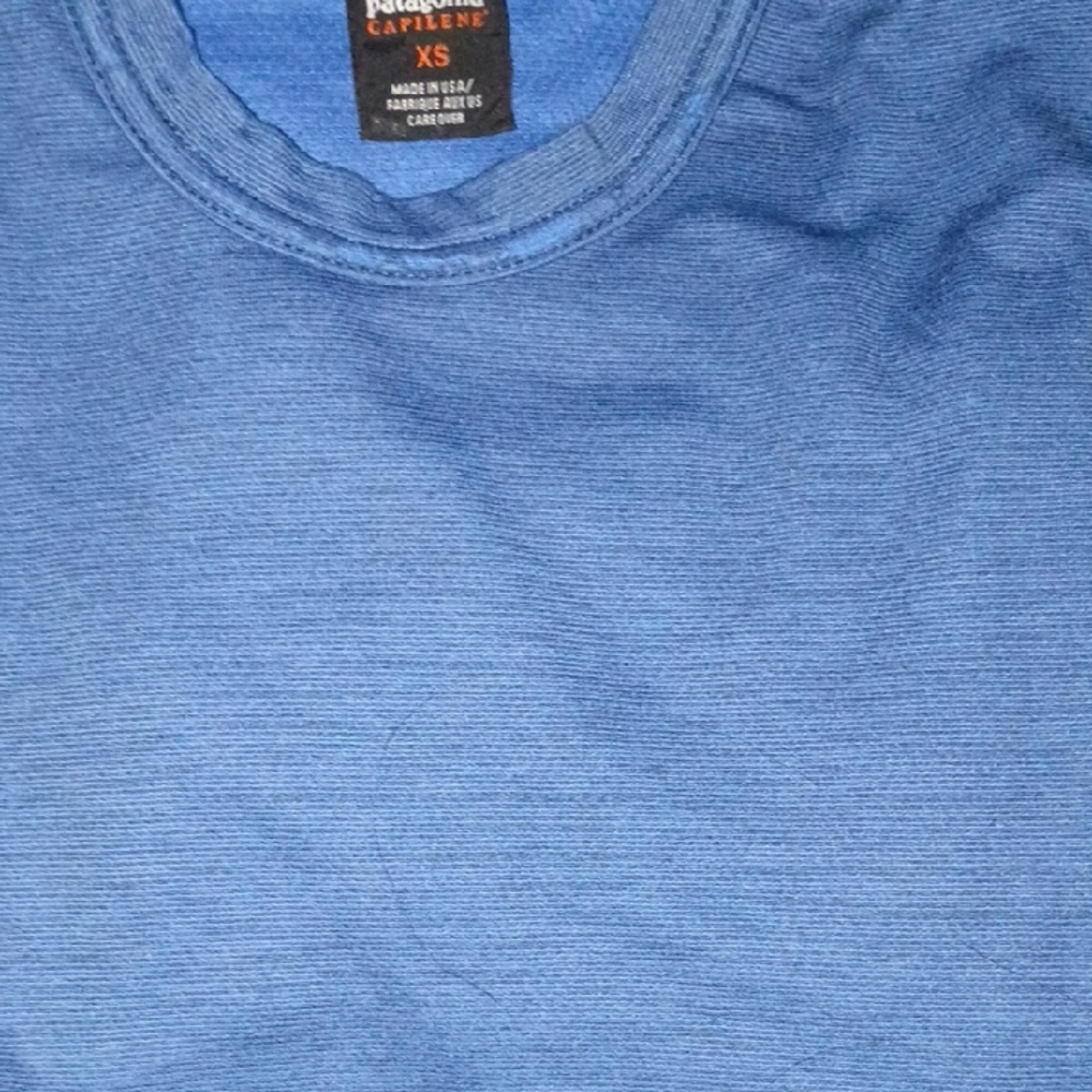 Patagonia Men's Long Sleeve Blue Tee